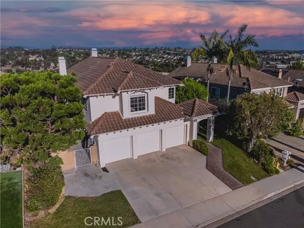 26742 Bridlewood Drive, Laguna Hills, CA 92653