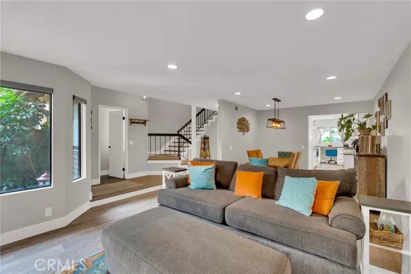 Lake Forest (el Toro), CA 92630,21472 Firwood