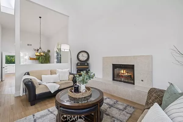 Laguna Hills, CA 92679,23436 Via Alondra