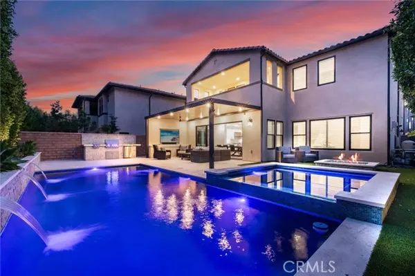 12 Lontano, Lake Forest (el Toro), CA 92630