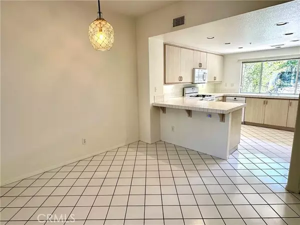 San Clemente, CA 92672,1007 Via Presa #202