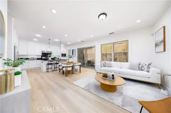 154 Firefly, Irvine, CA 92618