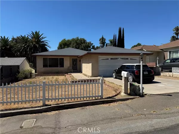 751 Stephens Avenue, Fullerton, CA 92833
