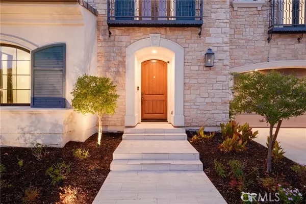 Irvine, CA 92618,56 Egret