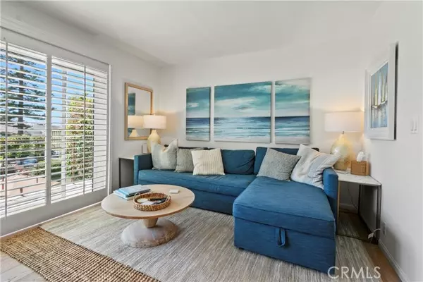 1570 Via Capri #7, Laguna Beach, CA 92651