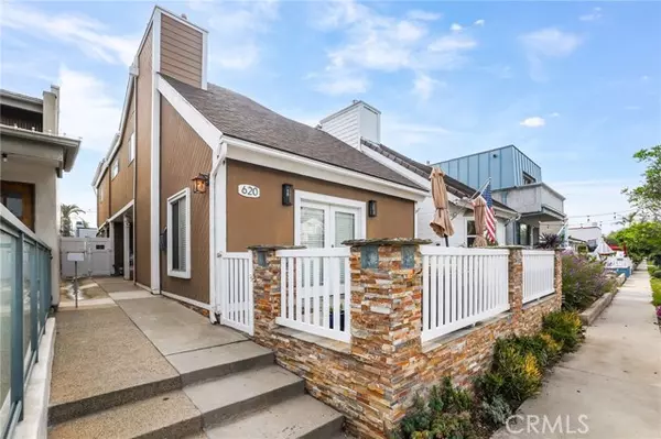 620 18th Street #Front House, Huntington Beach, CA 92648