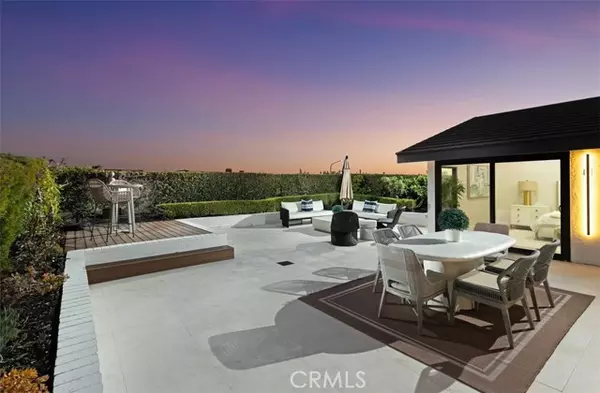 Corona Del Mar (newport Beach), CA 92625,10 White Water Drive