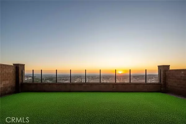 104 Eversedge, Irvine, CA 92618