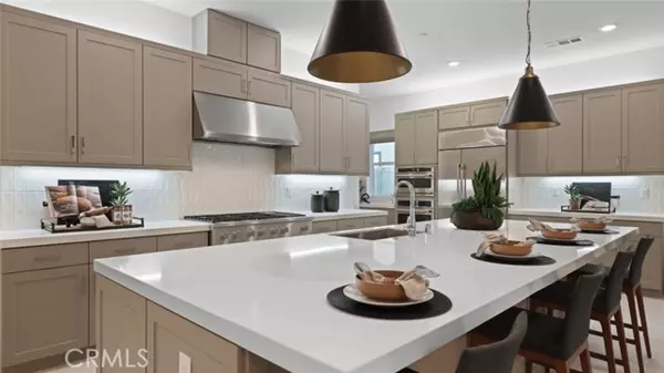 Valencia (santa Clarita), CA 91354,29606 Paseo Capilla