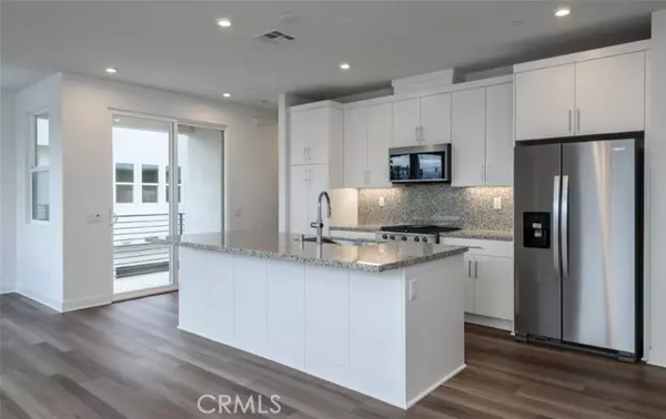 Anaheim, CA 92805,1715 W Bushell