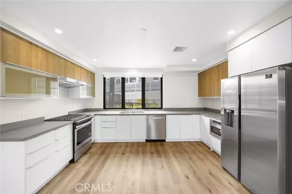 Arcadia, CA 91006,511 N Santa Anita Ave #B