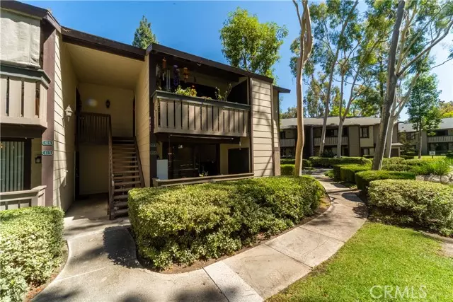 Lake Forest (el Toro), CA 92630,20702 El Toro Rd #413