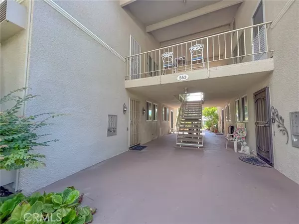 Laguna Woods, CA 92637,353 Avenida Sevilla