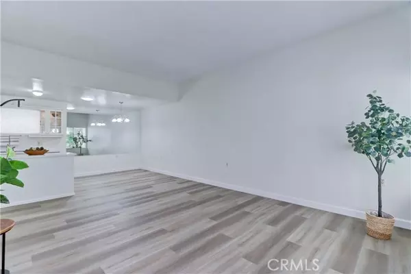 Laguna Woods, CA 92637,2049 Via Mariposa East #C