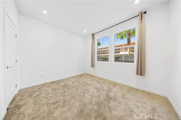 Tustin, CA 92678,119 Jessup Way