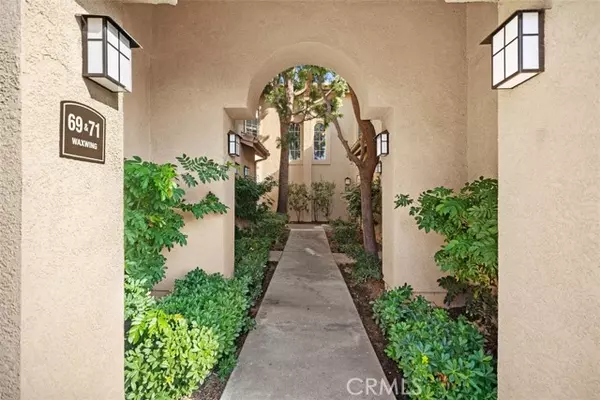 Aliso Viejo, CA 92656,71 Waxwing Lane