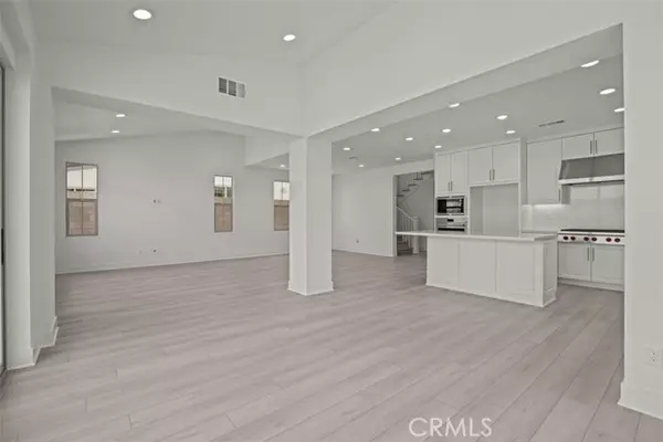 Irvine, CA 92602,155 Somera