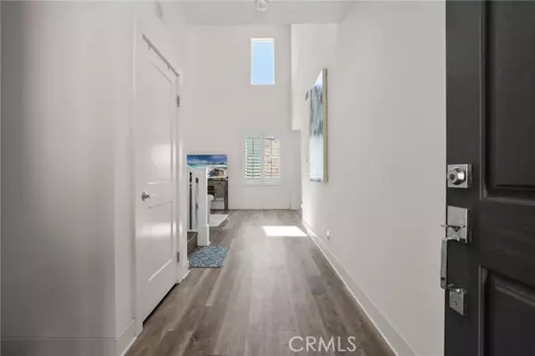 Lake Forest (el Toro), CA 92610,1281 Viejo Hills Drive