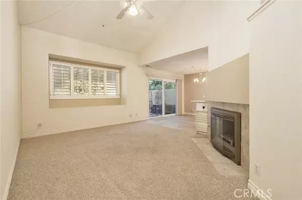 Westminster, CA 92683,8866 Grandville