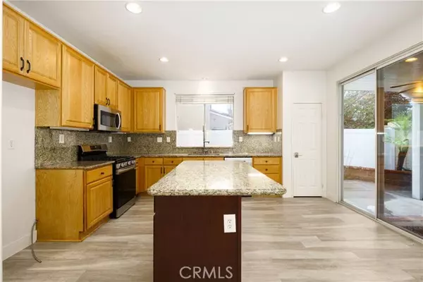 Rancho Santa Margarita, CA 92688,10 Lazurite