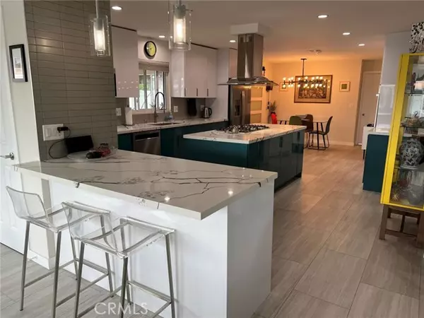 Ventura, CA 93003,86 Elliott Court