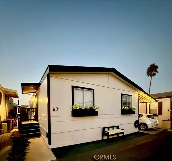 Huntington Beach, CA 92648,7652 Garfield Avenue #87