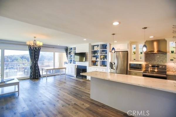 23922 De Ville Way #C, Malibu, CA 90265