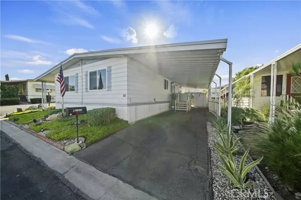 Yucca Valley, CA 92284,54999 Martinez #80