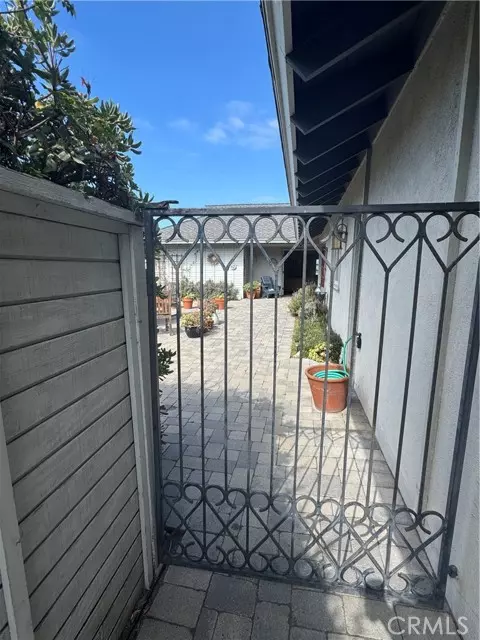 San Clemente, CA 92672,217 Via Ballena