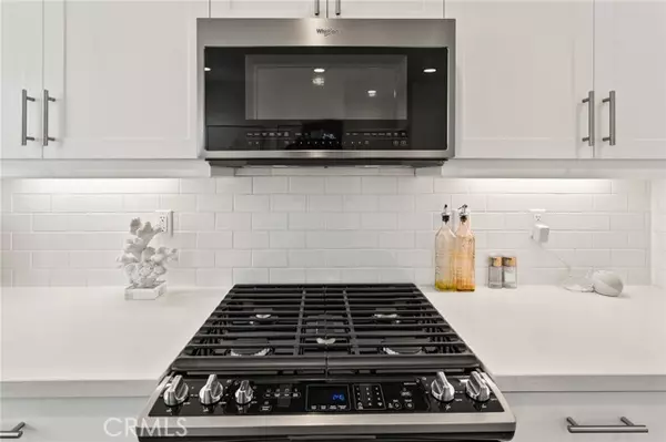 Costa Mesa, CA 92627,697 W 17th