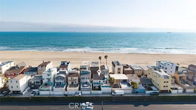 Surfside (seal Beach), CA 90743,29 Surfside Avenue #B