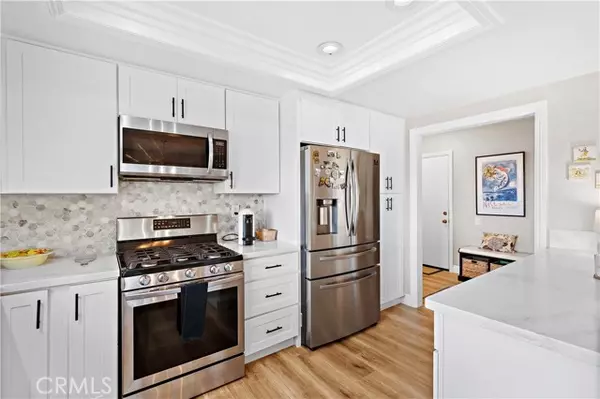 Mission Viejo, CA 92692,27798 ESPINOZA