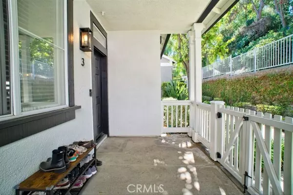 Aliso Viejo, CA 92656,3 Picket