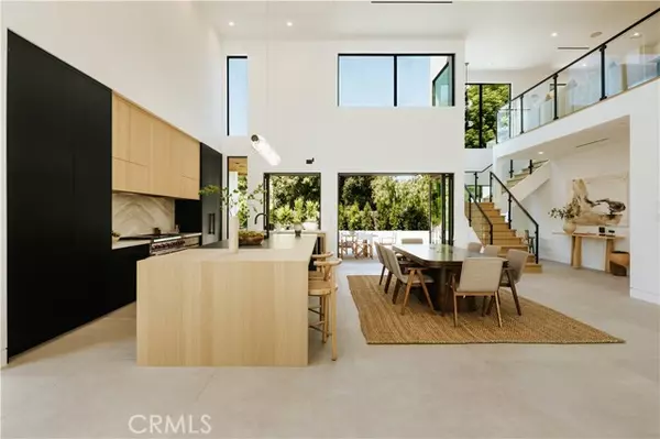 Newport Beach, CA 92660,2321 Mesa Drive