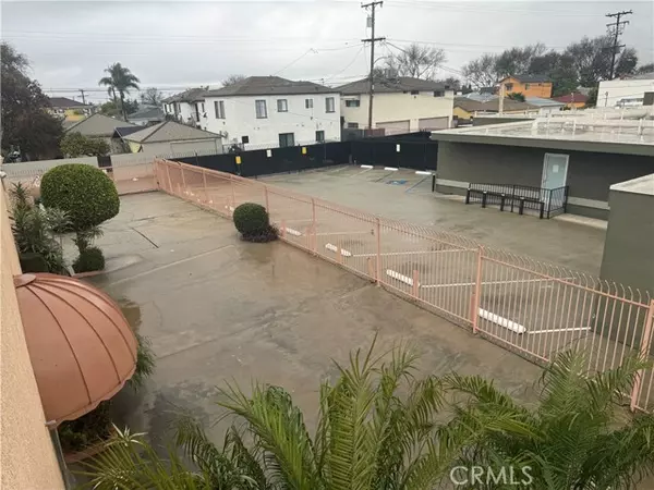 Montebello, CA 90640,3527 W Beverly