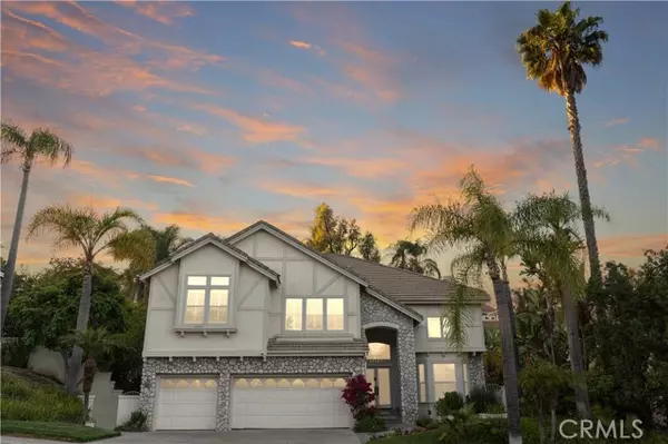 27153 Woodbluff Rd, Laguna Hills, CA 92653