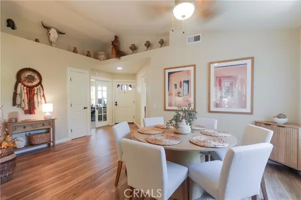 Lake Forest (el Toro), CA 92679,19316 Sycamore Glen