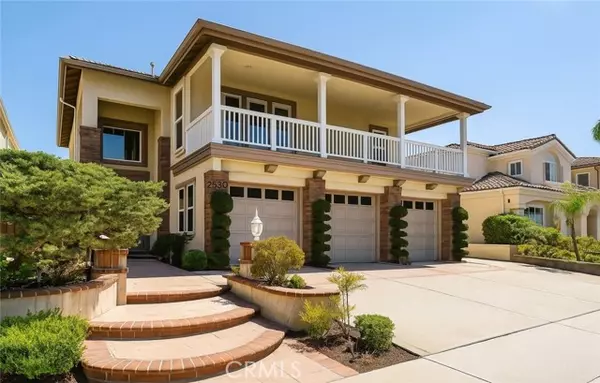 Fullerton, CA 92835,2530 Tuscany Way