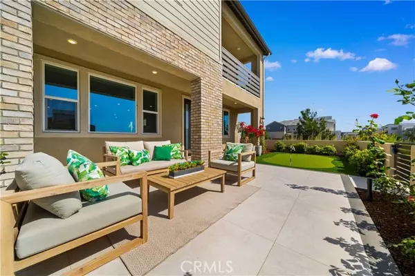 Irvine, CA 92618,306 Treble