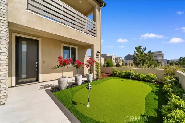 Irvine, CA 92618,306 Treble