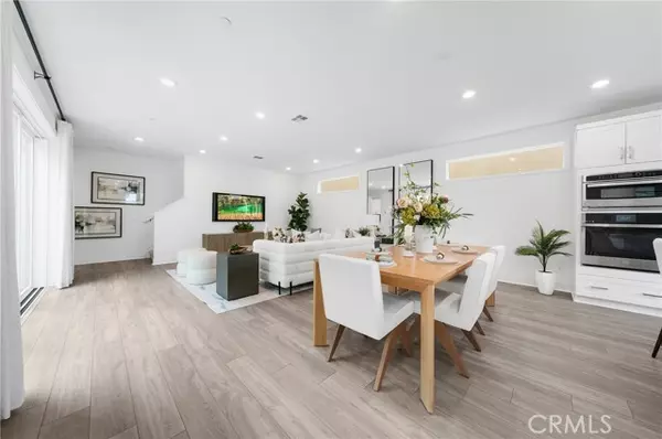 Irvine, CA 92618,302 Merit