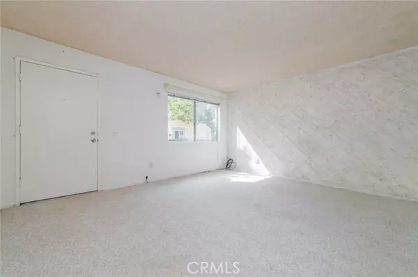 Riverside, CA 92507,2533 Colgate Way