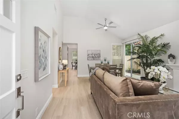 Mission Viejo, CA 92692,28476 Acapulco