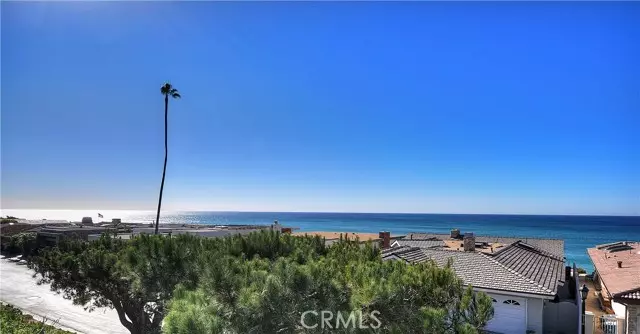 San Clemente, CA 92672,4022 Calle Marlena