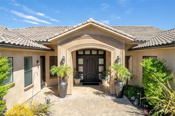 Vista, CA 92084,2260 Panoramic