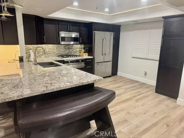 Huntington Beach, CA 92648,200 Pacific Coast Highway #250