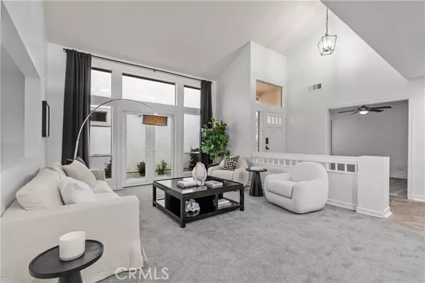 Laguna Hills, CA 92679,58 Via Candelaria