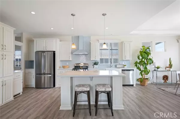 La Verne, CA 91750,3800 Bradford #233