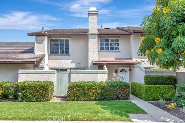 Irvine, CA 92612,17 Oxford #28