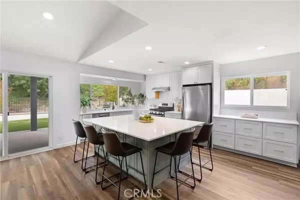 Mission Viejo, CA 92692,27661 Pasatiempo